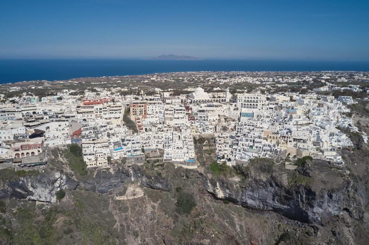 ثيرا Amphitheater Cave Houses المظهر الخارجي الصورة